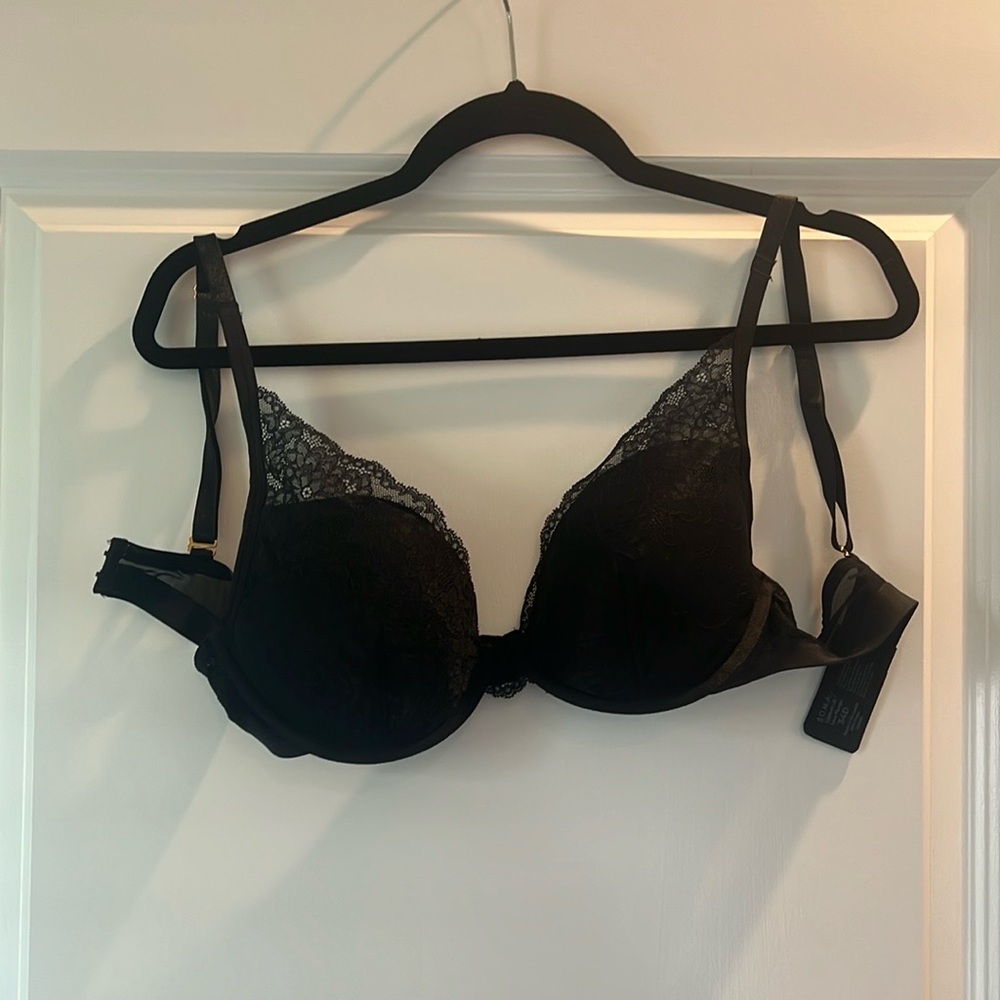 Soma lightest lift black lace plunge bra size 34D